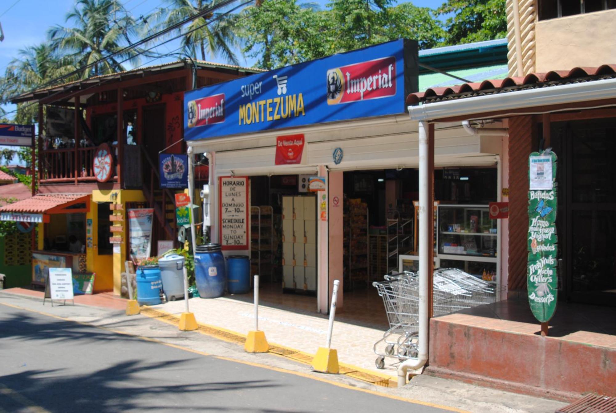 El Pargo Feliz Hotel Montezuma Exterior photo